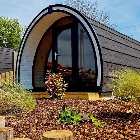 Chalet Ballyhoura Glamping Ballyorgan