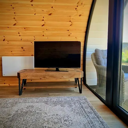 Ballyhoura Glamping * Ballyorgan
