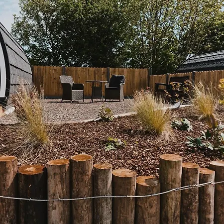 Ballyhoura Glamping Chalet Ballyorgan