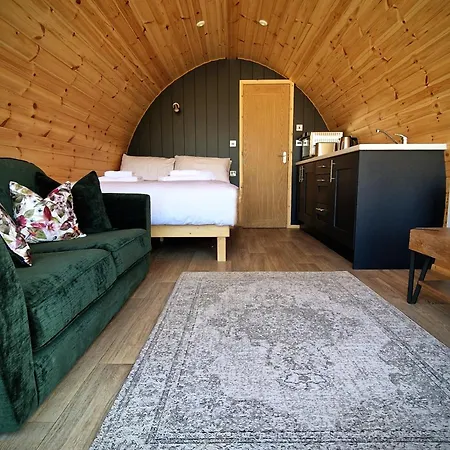 Ballyhoura Glamping Chalet