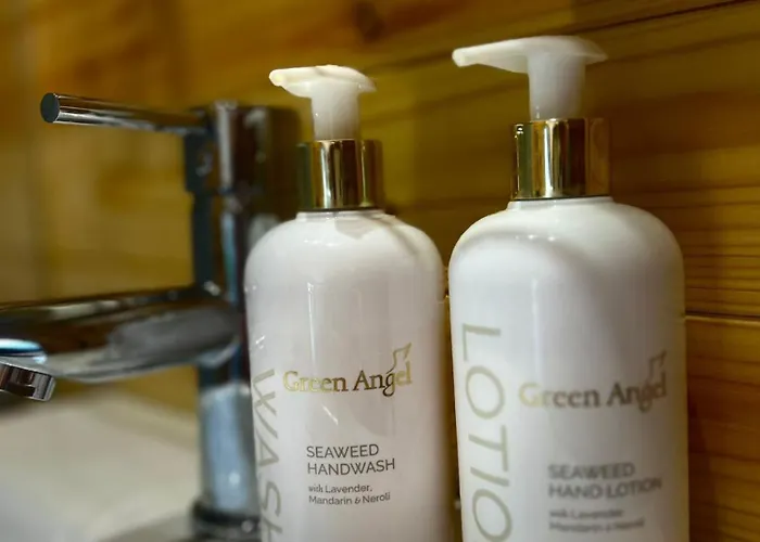 Ballyhoura Glamping Chalet *